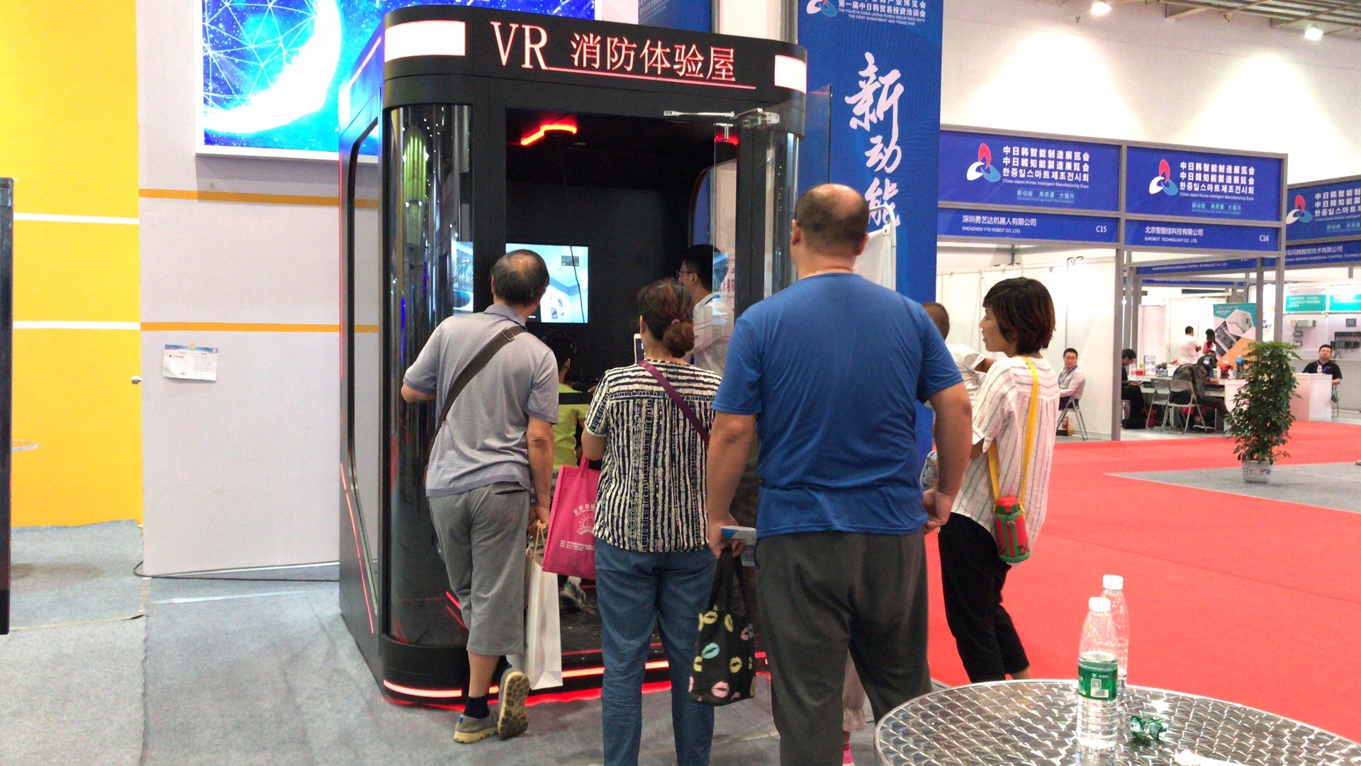 vr設(shè)備|vr加盟|vr體驗館|VR體驗館加盟 vr設(shè)備|vr加盟|vr體驗館|VR體驗館加盟