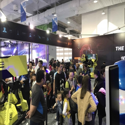 如果您打算開設(shè)vr體驗(yàn)館，您應(yīng)該怎么做？