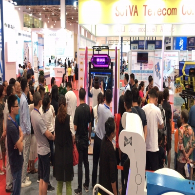 vr體驗(yàn)館加盟多少錢需要哪些方面投資 vr游戲設(shè)備一套多少錢怎么選擇？